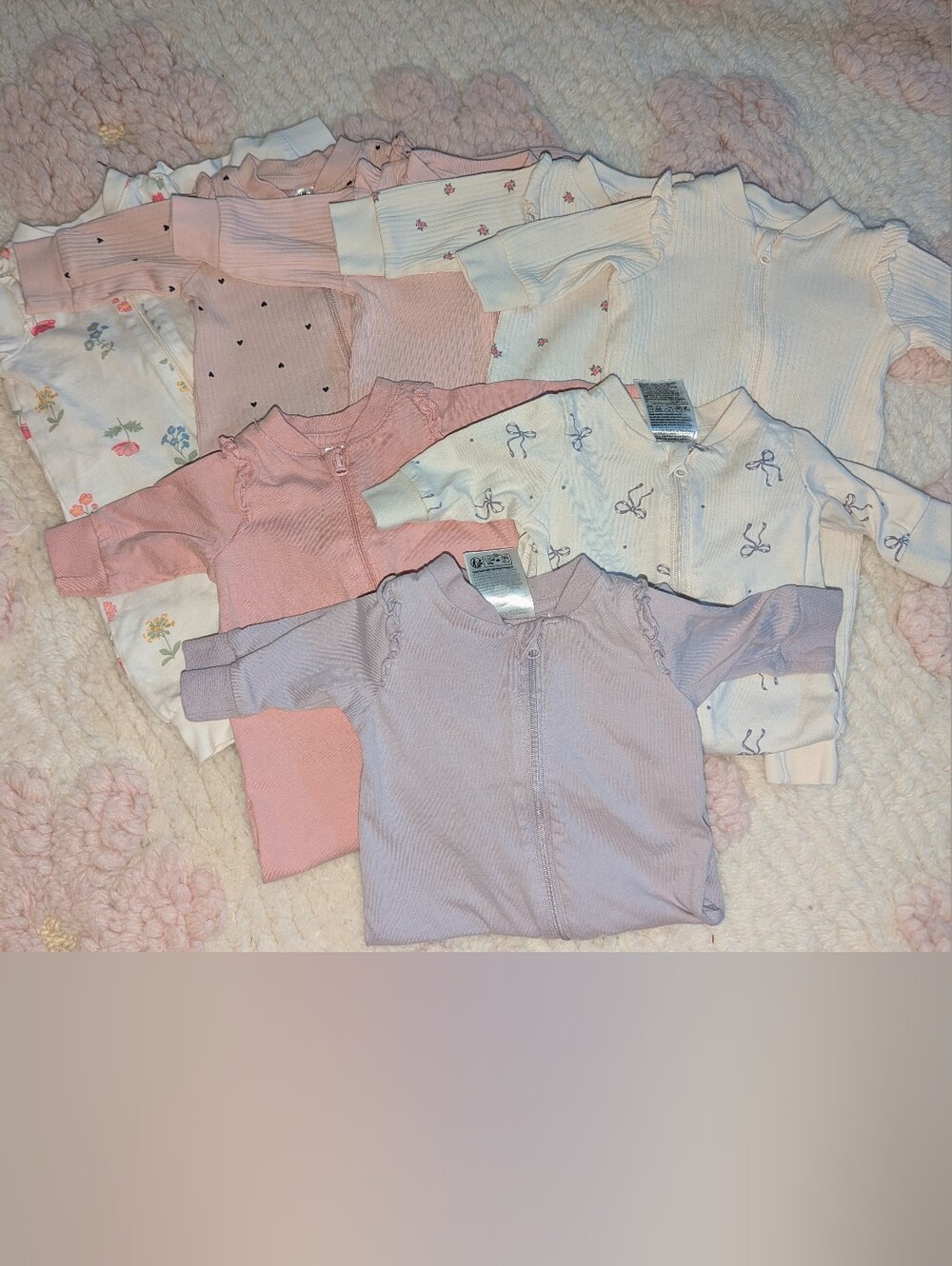 H&M 8 Piece Bundle Baby Girls Onesie in Pink, Lavender & White